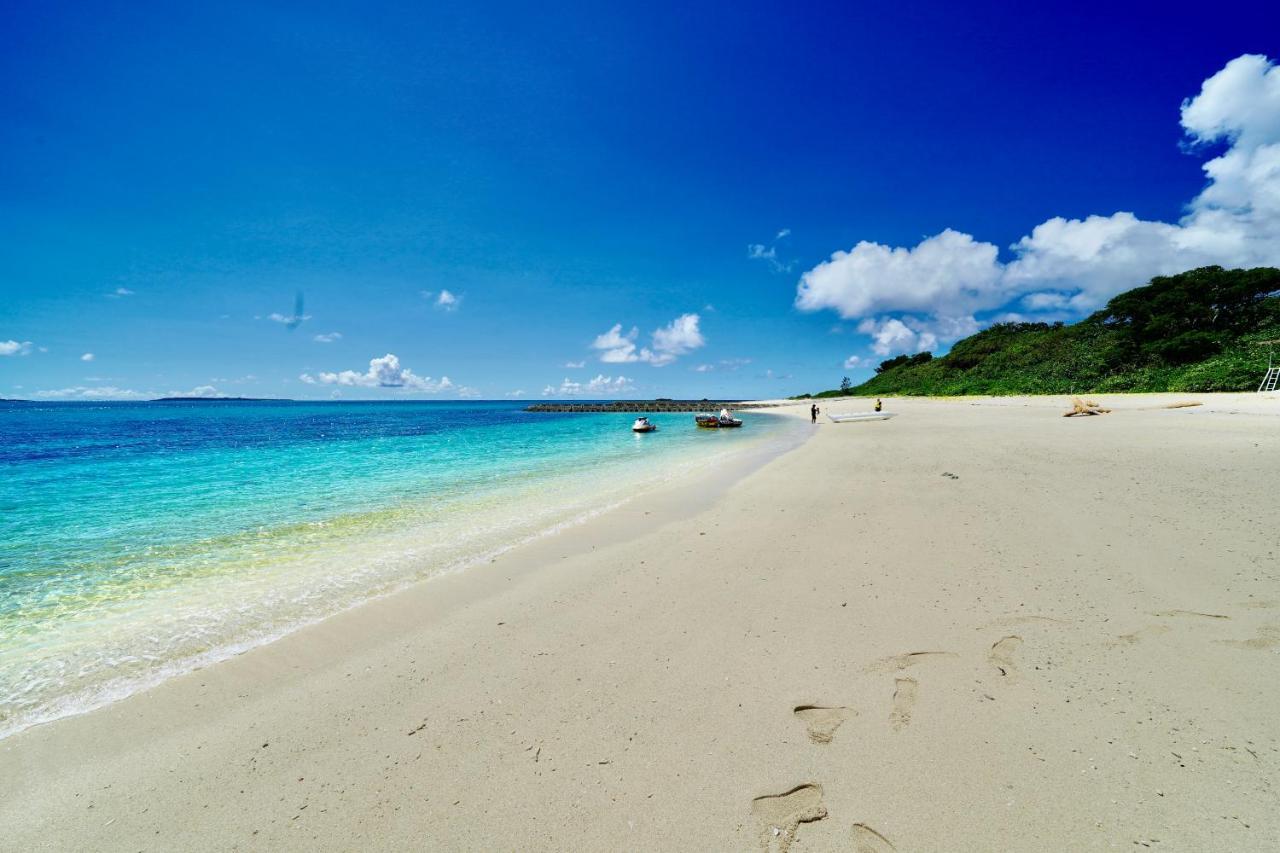 Day'S Beach Hotel Zuichou Miyakojima  Exterior photo